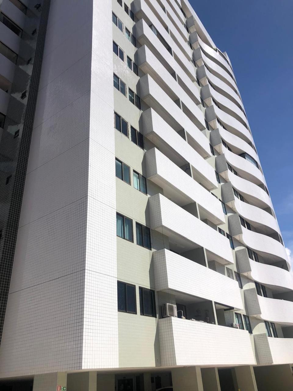 Apartment Luxor Double Com Varanda Gourmet Contendo Churrasqueira E Frigobar, Vista Panoramica Da Ponta Verde! 2 Quartos Com Split, 2 Banheiros E Uma Banheira De Hidromassagem Na Do Apartamento!